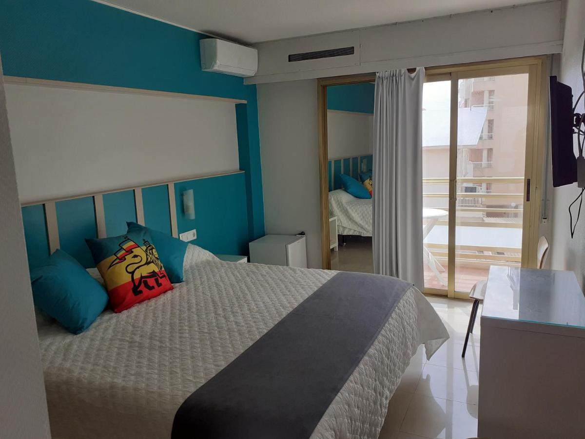 Hotel Clibomar Jamaica 甘迪亚 外观 照片