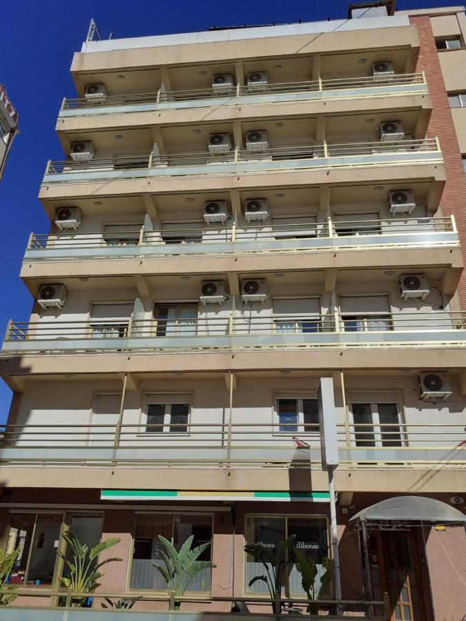 Hotel Clibomar Jamaica 甘迪亚 外观 照片