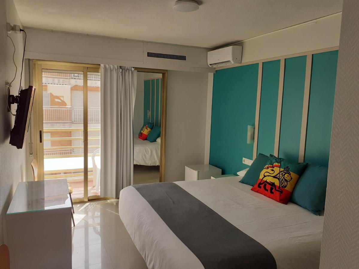 Hotel Clibomar Jamaica 甘迪亚 外观 照片