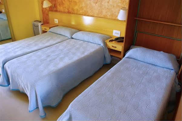 Hotel Clibomar Jamaica 甘迪亚 外观 照片